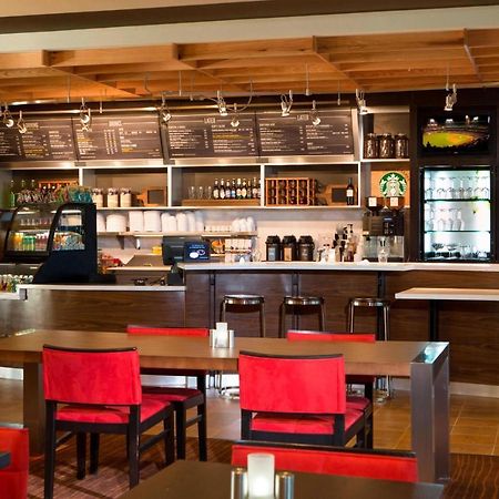 Courtyard By Marriott Dallas Midlothian At Midlothian Conference Center Esterno foto