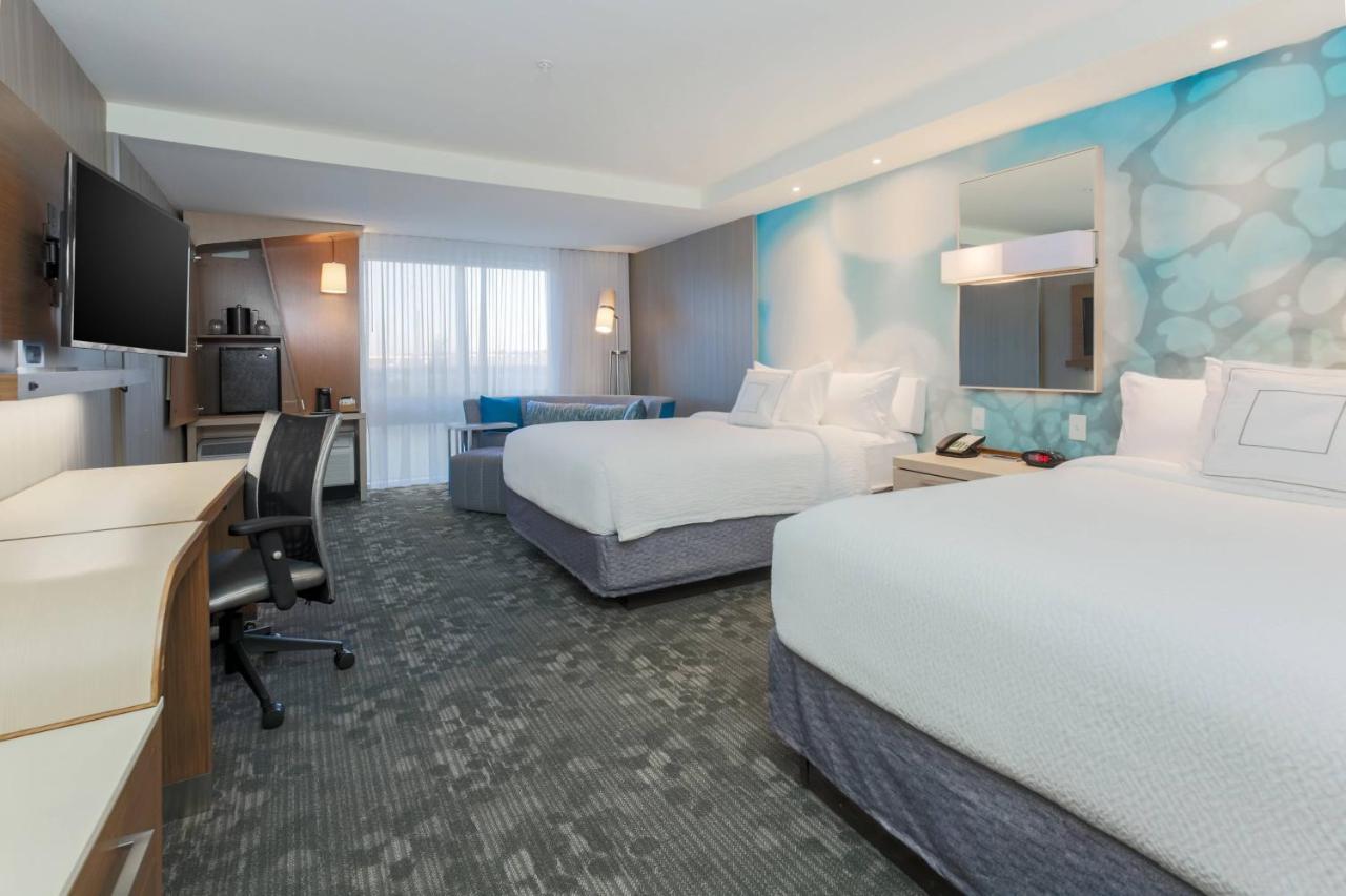 Courtyard By Marriott Dallas Midlothian At Midlothian Conference Center Esterno foto