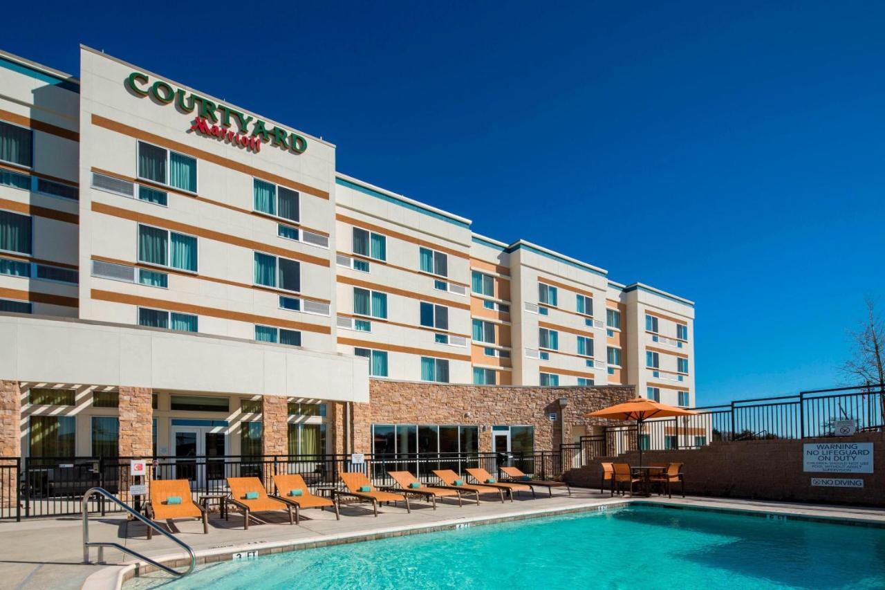 Courtyard By Marriott Dallas Midlothian At Midlothian Conference Center Esterno foto