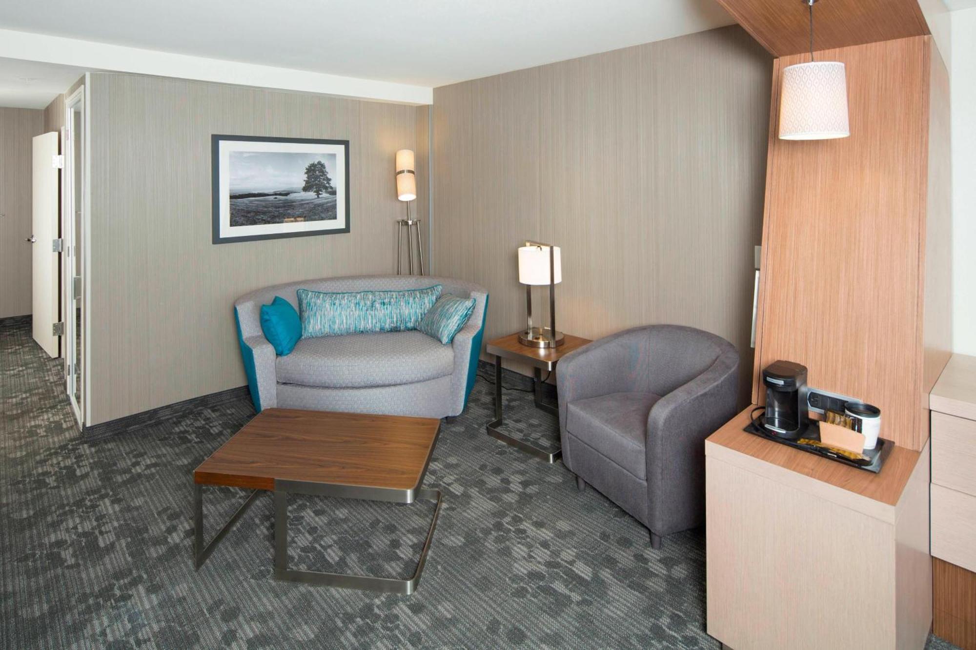 Courtyard By Marriott Dallas Midlothian At Midlothian Conference Center Esterno foto